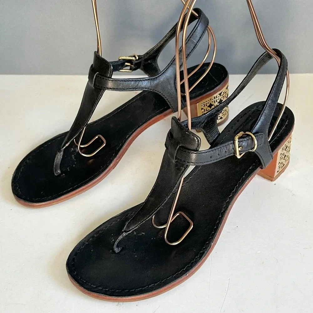 Tory Burch Sandals Size 8.5 Audra Black Leather T-Strap Thong Gold Logo Heel